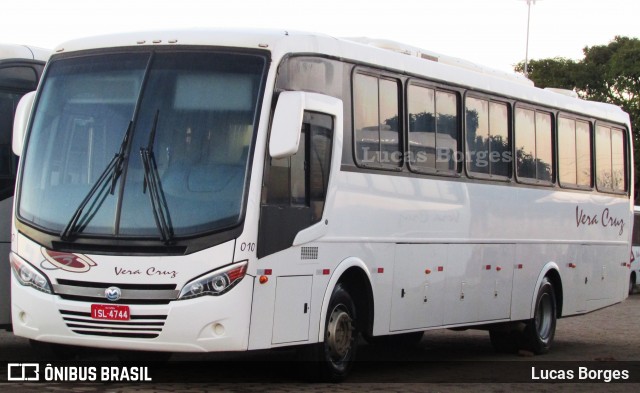 Vera Cruz Transporte e Turismo 010 na cidade de Araxá, Minas Gerais, Brasil, por Lucas Borges . ID da foto: 8064338.