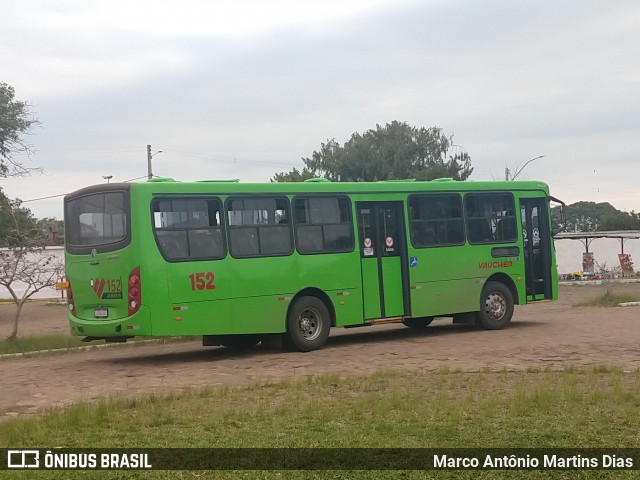 Vaucher e Cia. 152 na cidade de Alegrete, Rio Grande do Sul, Brasil, por Marco Antônio Martins Dias. Número da foto: #8090437.