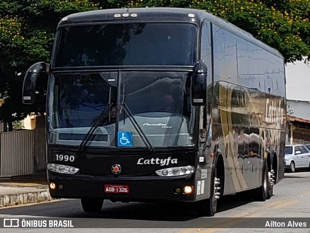 Lattyfa Turismo 1990 na cidade de Carmo do Cajuru, Minas Gerais, Brasil, por Ailton Alves. ID da foto: 8090434.