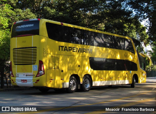 Viação Itapemirim 17001 na cidade de São Paulo, São Paulo, Brasil, por Moaccir  Francisco Barboza. Número da foto: #8092470.