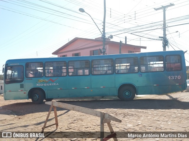 Viação Nogueira 1370 na cidade de Alegrete, Rio Grande do Sul, Brasil, por Marco Antônio Martins Dias. Número da foto: #8090424.
