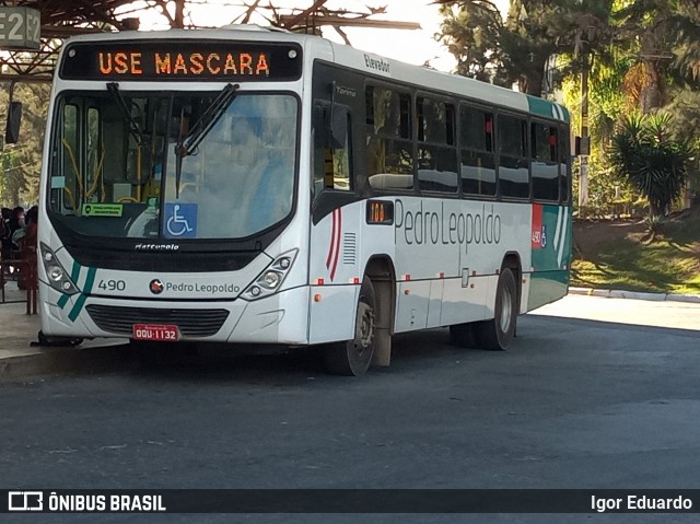 Expresso Unir 490 na cidade de Pedro Leopoldo, Minas Gerais, Brasil, por Igor Eduardo. Número da foto: #8093389.