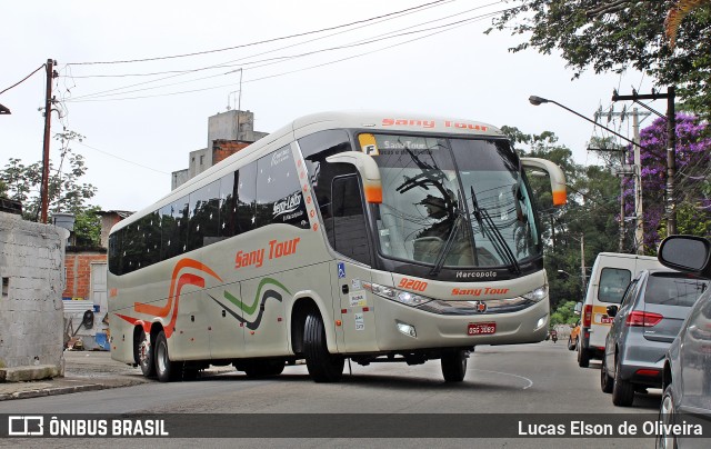 Sany Tour 9200 na cidade de São Paulo, São Paulo, Brasil, por Lucas Elson de Oliveira. Número da foto: #8094970.