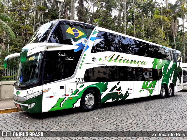 Aliança Turismo 3011 na cidade de Petrópolis, Rio de Janeiro, Brasil, por Zé Ricardo Reis. ID da foto: 8097150.