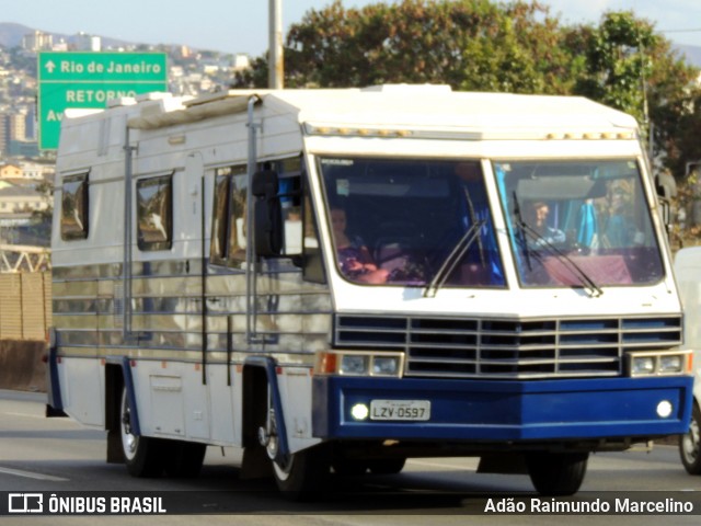 Motorhomes 0597 na cidade de Belo Horizonte, Minas Gerais, Brasil, por Adão Raimundo Marcelino. ID da foto: 8100778.