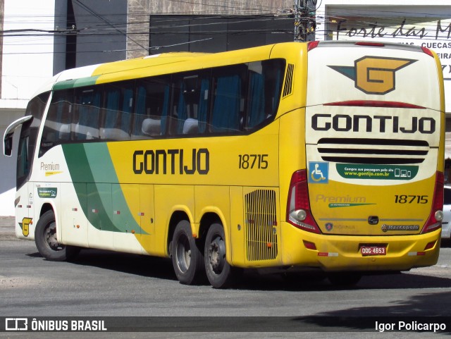 Empresa Gontijo de Transportes 18715 na cidade de Divinópolis, Minas Gerais, Brasil, por Igor Policarpo. Número da foto: #8103015.