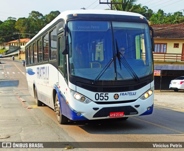 Fratelli Transporte e Turismo 055 na cidade de Joinville, Santa Catarina, Brasil, por Vinicius Petris. Número da foto: #8101415.