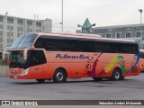 Pullman Bus 400 na cidade de Estación Central, Santiago, Metropolitana de Santiago, Chile, por Sebastian Andres Maluenda. Número da foto: #8103540.