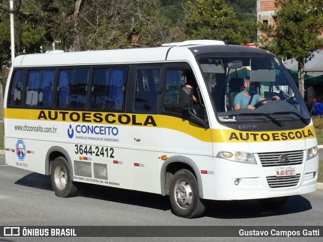 Autoescola Conceito 8707 na cidade de Rio Negrinho, Santa Catarina, Brasil, por Gustavo Campos Gatti. Número da foto: #8106176.
