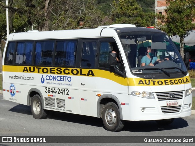 Autoescola Conceito 8707 na cidade de Rio Negrinho, Santa Catarina, Brasil, por Gustavo Campos Gatti. ID da foto: 8106176.