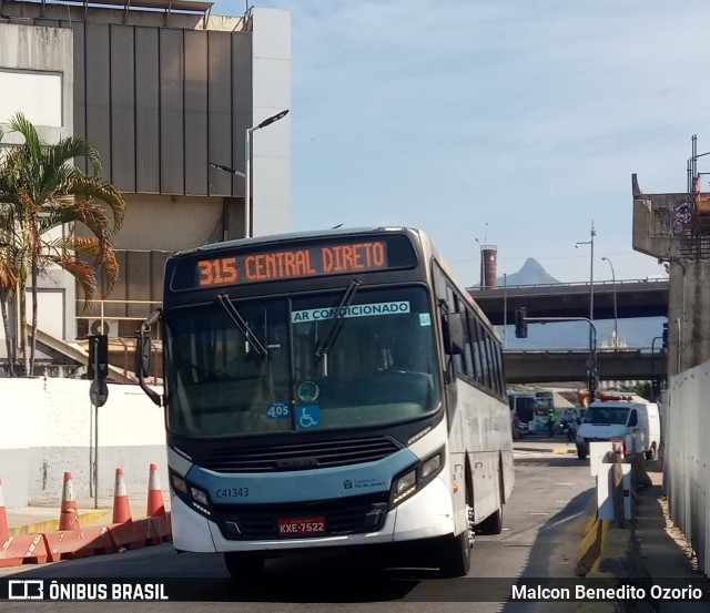 Real Auto Ônibus C41343 na cidade de Rio de Janeiro, Rio de Janeiro, Brasil, por Malcon Benedito Ozorio. ID da foto: 8104368.