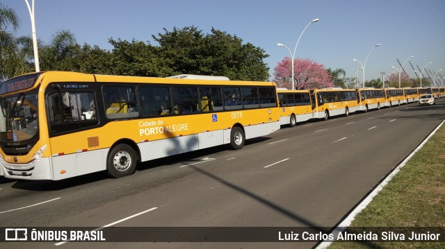 Companhia Carris Porto-Alegrense 0079 na cidade de Porto Alegre, Rio Grande do Sul, Brasil, por Luiz Carlos Almeida Silva Junior. Número da foto: #8106920.