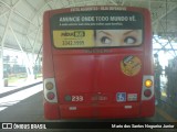 BTM - Bahia Transportes Metropolitanos 233 na cidade de Lauro de Freitas, Bahia, Brasil, por Mario dos Santos Nogueira Junior. Número da foto: #:id.