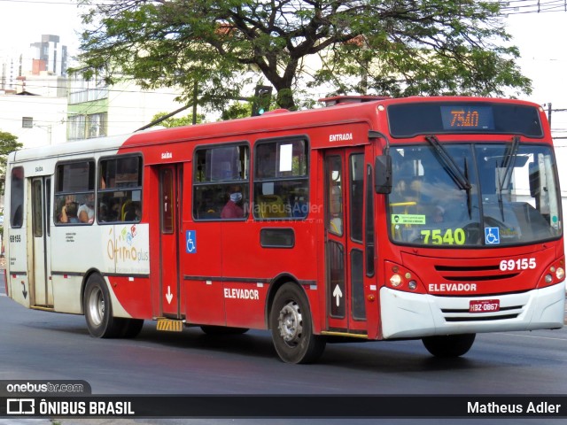 Viação Santa Edwiges 69155 na cidade de Belo Horizonte, Minas Gerais, Brasil, por Matheus Adler. Número da foto: #8111904.