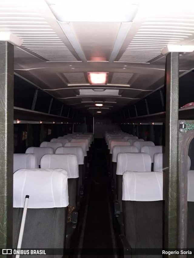 Ônibus Particulares 02 na cidade de São Paulo, São Paulo, Brasil, por Rogerio Soria. Número da foto: #8111347.