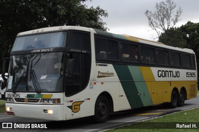 Empresa Gontijo de Transportes 15305 na cidade de Barra do Piraí, Rio de Janeiro, Brasil, por Rafael H.. Número da foto: #8111090.