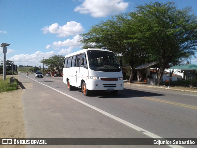 Ônibus Particulares 0795 na cidade de Nazaré da Mata, Pernambuco, Brasil, por Edjunior Sebastião. ID da foto: 8112942.