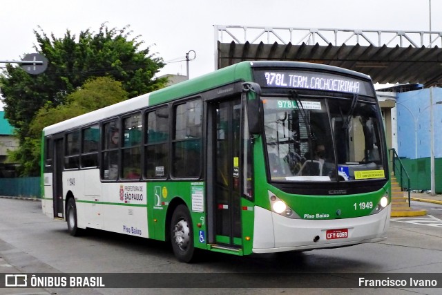 Viação Santa Brígida 1 1949 na cidade de São Paulo, São Paulo, Brasil, por Francisco Ivano. Número da foto: #8116393.