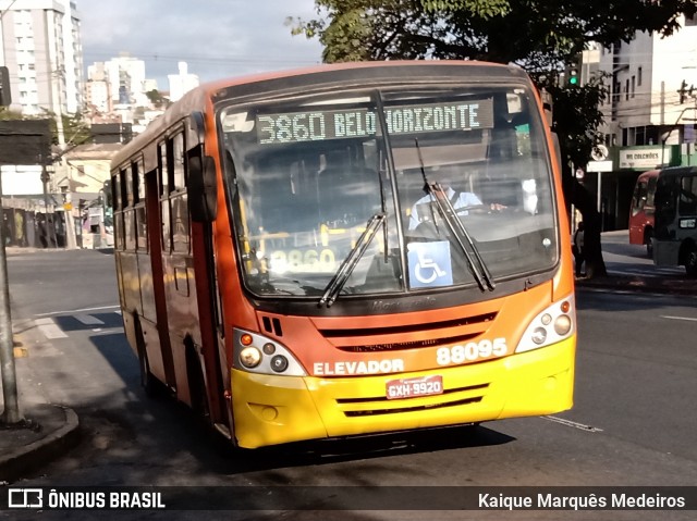 Viação Novo Retiro 88095 na cidade de Belo Horizonte, Minas Gerais, Brasil, por Kaique Marquês Medeiros . Número da foto: #8117731.