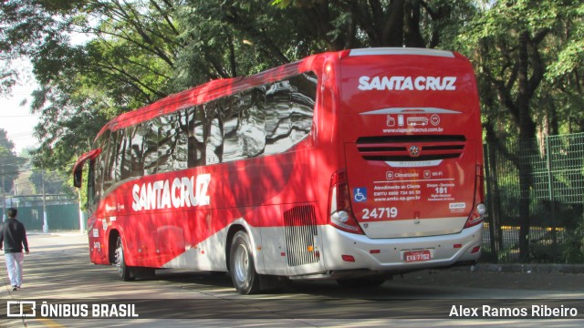 Viação Santa Cruz 24719 na cidade de São Paulo, São Paulo, Brasil, por Alex Ramos Ribeiro. Número da foto: #8068079.