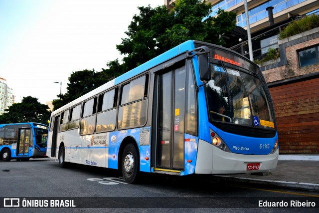 Viação Cidade Dutra 6 1143 na cidade de São Paulo, São Paulo, Brasil, por Eduardo Ribeiro. ID da foto: 8119399.