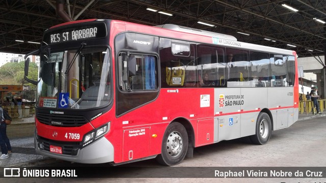 Pêssego Transportes 4 7059 na cidade de São Paulo, São Paulo, Brasil, por Raphael Vieira Nobre da Cruz. ID da foto: 8118541.