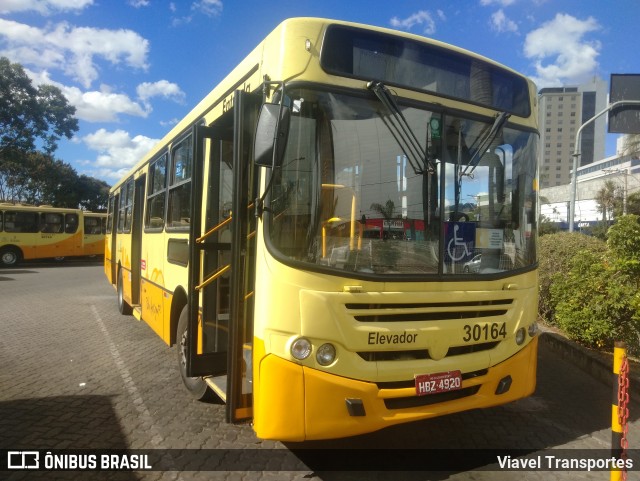 Via Oeste < Autobus Transportes 30164 na cidade de Belo Horizonte, Minas Gerais, Brasil, por Viavel Transportes. ID da foto: 8121612.