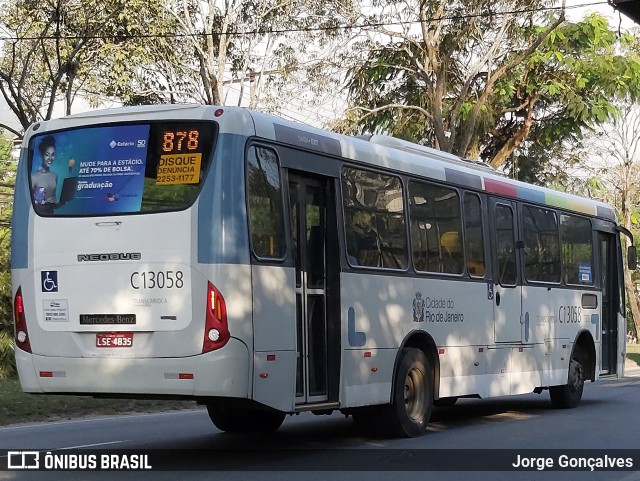 Transportes Barra C13058 na cidade de Rio de Janeiro, Rio de Janeiro, Brasil, por Jorge Gonçalves. ID da foto: 8121478.