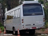 Ônibus Particulares 2181 na cidade de Divinópolis, Minas Gerais, Brasil, por Ailton Alves. ID da foto: :id.