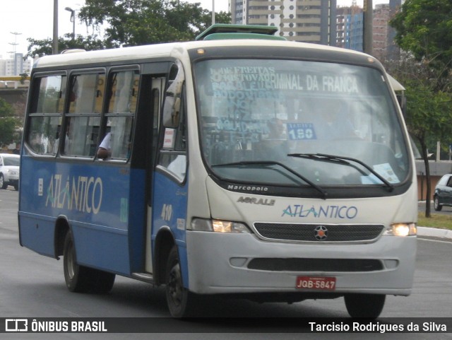 Atlântico 410 na cidade de Salvador, Bahia, Brasil, por Tarcisio Rodrigues da Silva. Número da foto: #8122618.