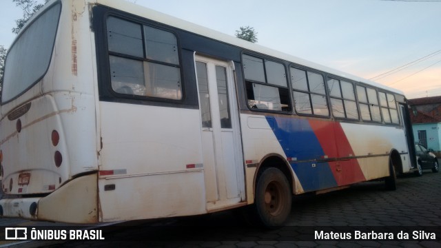 Ônibus Particulares 6832 na cidade de Andrelândia, Minas Gerais, Brasil, por Mateus Barbara da Silva. ID da foto: 8122162.