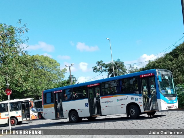 Empresa Pedrosa 417 na cidade de Recife, Pernambuco, Brasil, por João Guilherme. Número da foto: #8125384.