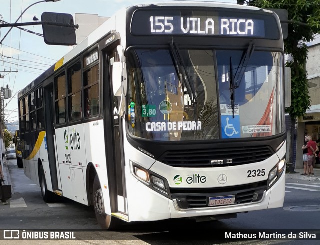 Viação Elite 2325 na cidade de Volta Redonda, Rio de Janeiro, Brasil, por Matheus Martins da Silva. Número da foto: #8129329.