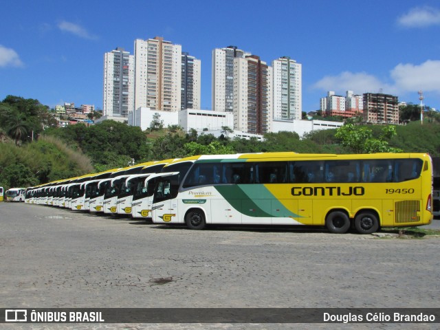 Empresa Gontijo de Transportes 19450 na cidade de Belo Horizonte, Minas Gerais, Brasil, por Douglas Célio Brandao. ID da foto: 8134983.