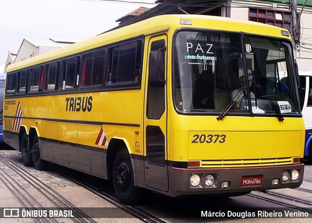 Viação Itapemirim 20373 na cidade de Rio de Janeiro, Rio de Janeiro, Brasil, por Márcio Douglas Ribeiro Venino. ID da foto: 8138124.