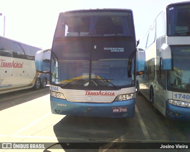 TransAcácia Turismo 3744 na cidade de Maringá, Paraná, Brasil, por Josino Vieira. Número da foto: #8141409.
