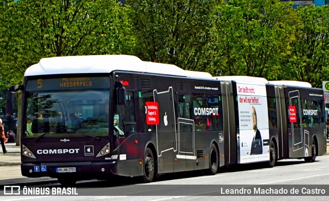 Hamburger Hochbahn AG - HHA 8705 na cidade de Hamburg, Hamburg, Alemanha, por Leandro Machado de Castro. Número da foto: #8145406.