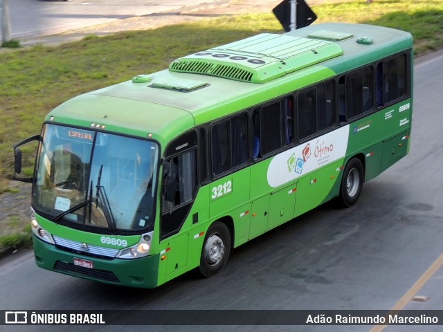 Viação Santa Edwiges 69809 na cidade de Belo Horizonte, Minas Gerais, Brasil, por Adão Raimundo Marcelino. ID da foto: 8147230.