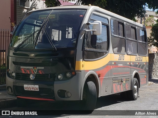 Ônibus Particulares 9030 na cidade de Belo Horizonte, Minas Gerais, Brasil, por Ailton Alves. Número da foto: #8070084.