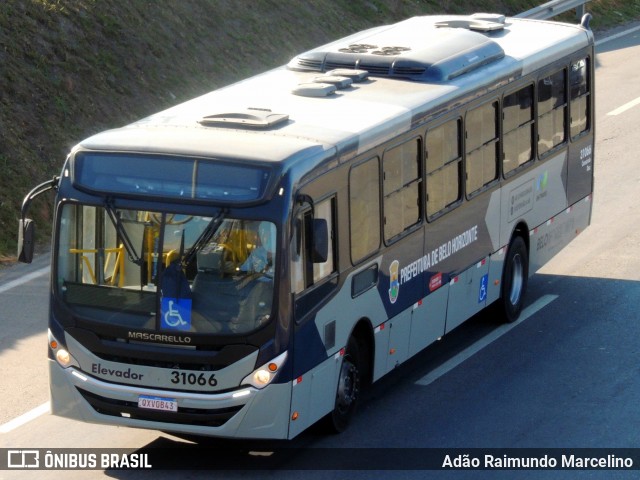 Via BH Coletivos 31066 na cidade de Belo Horizonte, Minas Gerais, Brasil, por Adão Raimundo Marcelino. ID da foto: 8072353.