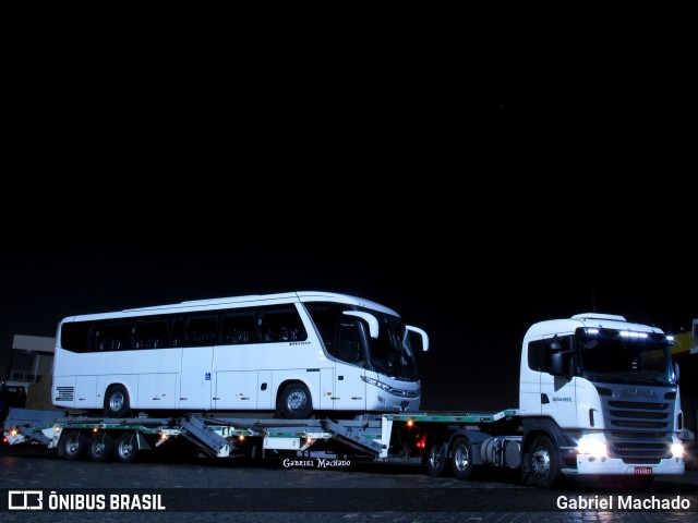 Marcopolo  na cidade de Fazenda Rio Grande, Paraná, Brasil, por Gabriel Machado. Número da foto: #8148723.