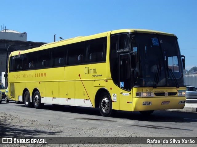 Viação Itapemirim 44209 na cidade de Rio de Janeiro, Rio de Janeiro, Brasil, por Rafael da Silva Xarão. ID da foto: 8149885.