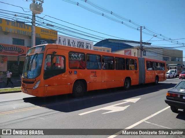 Expresso Azul JI602 na cidade de Curitiba, Paraná, Brasil, por Marcos Donizete Silva Junior. Número da foto: #8148178.