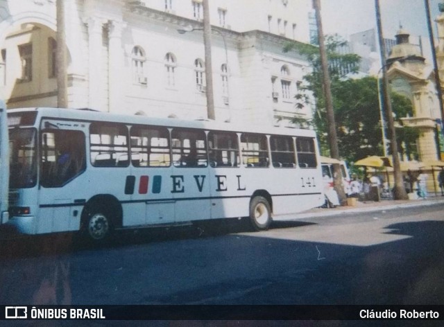 EVEL - Expresso Veraneio Ltda. 142 na cidade de Porto Alegre, Rio Grande do Sul, Brasil, por Cláudio Roberto. ID da foto: 8149130.