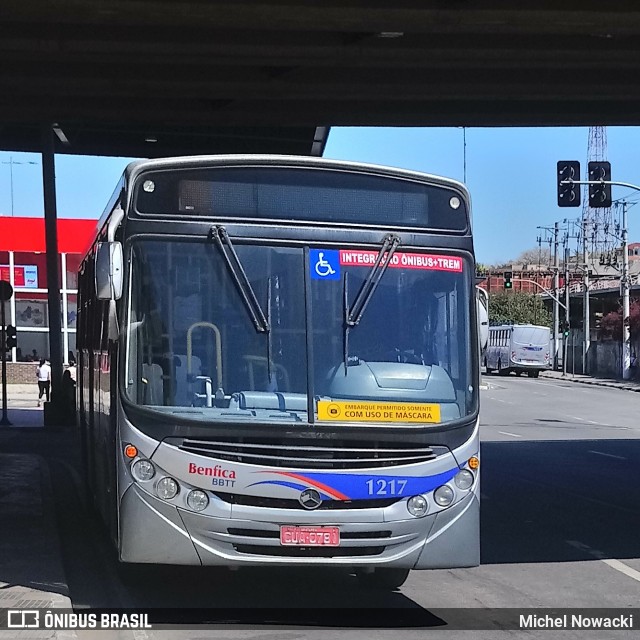 BBTT - Benfica Barueri Transporte e Turismo 1217 na cidade de Itapevi, São Paulo, Brasil, por Michel Nowacki. ID da foto: 8150171.