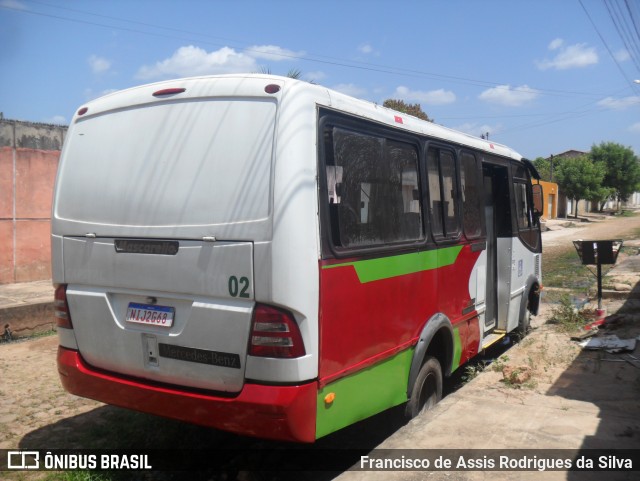 Ônibus Particulares 04004 na cidade de Teresina, Piauí, Brasil, por Francisco de Assis Rodrigues da Silva. ID da foto: 8152489.