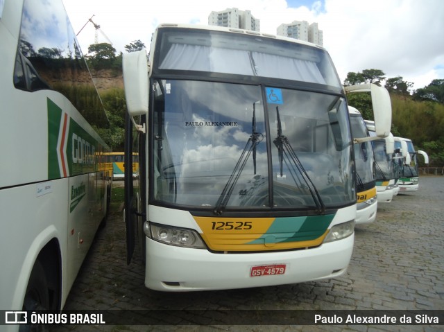 Empresa Gontijo de Transportes 12525 na cidade de Belo Horizonte, Minas Gerais, Brasil, por Paulo Alexandre da Silva. ID da foto: 8151418.