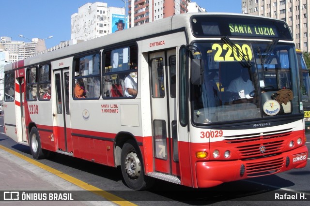 Expresso Luziense > Territorial Com. Part. e Empreendimentos 30029 na cidade de Belo Horizonte, Minas Gerais, Brasil, por Rafael H.. Número da foto: #8072880.