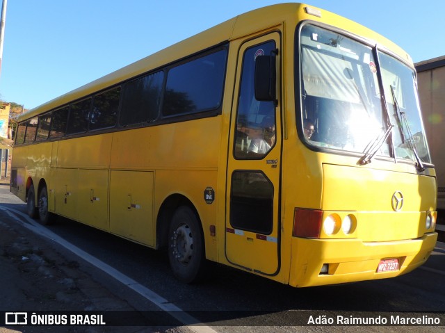 Ônibus Particulares 7237 na cidade de Belo Horizonte, Minas Gerais, Brasil, por Adão Raimundo Marcelino. ID da foto: 8077947.