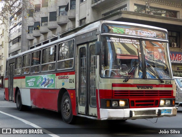 COETC - Cooperativa de Obreros y Empleados del Transporte Coletivo 214 na cidade de Montevideo, Montevideo, Uruguai, por João Silva. ID da foto: 8080188.